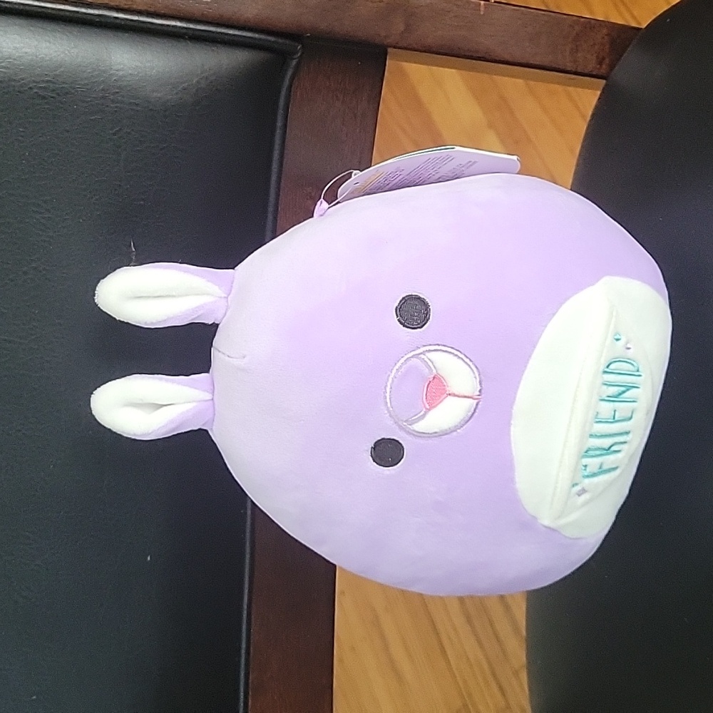 Squishmallow, Kiki
